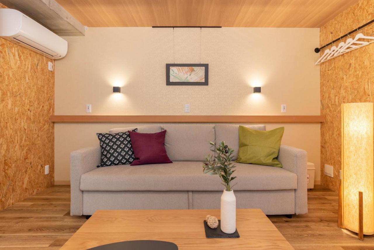 Alla Scuderia Bijou Suites โอซาก้า ภายนอก รูปภาพ